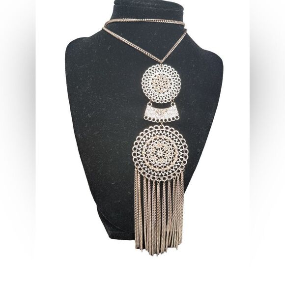 Women long rose Metal Chain Fringes Jewelry Fashion Necklace Sun Pendant - Picture 1 of 2